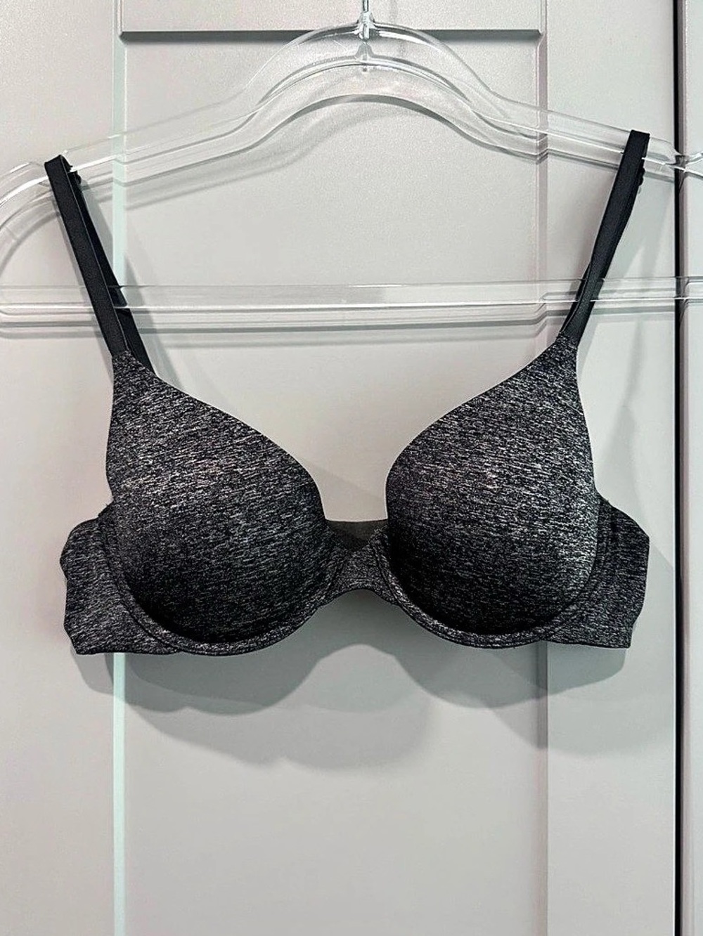 Victoria's Secret Semi-Demi Uplift Demi Bra Uplift Bra in Gray 34B Like New